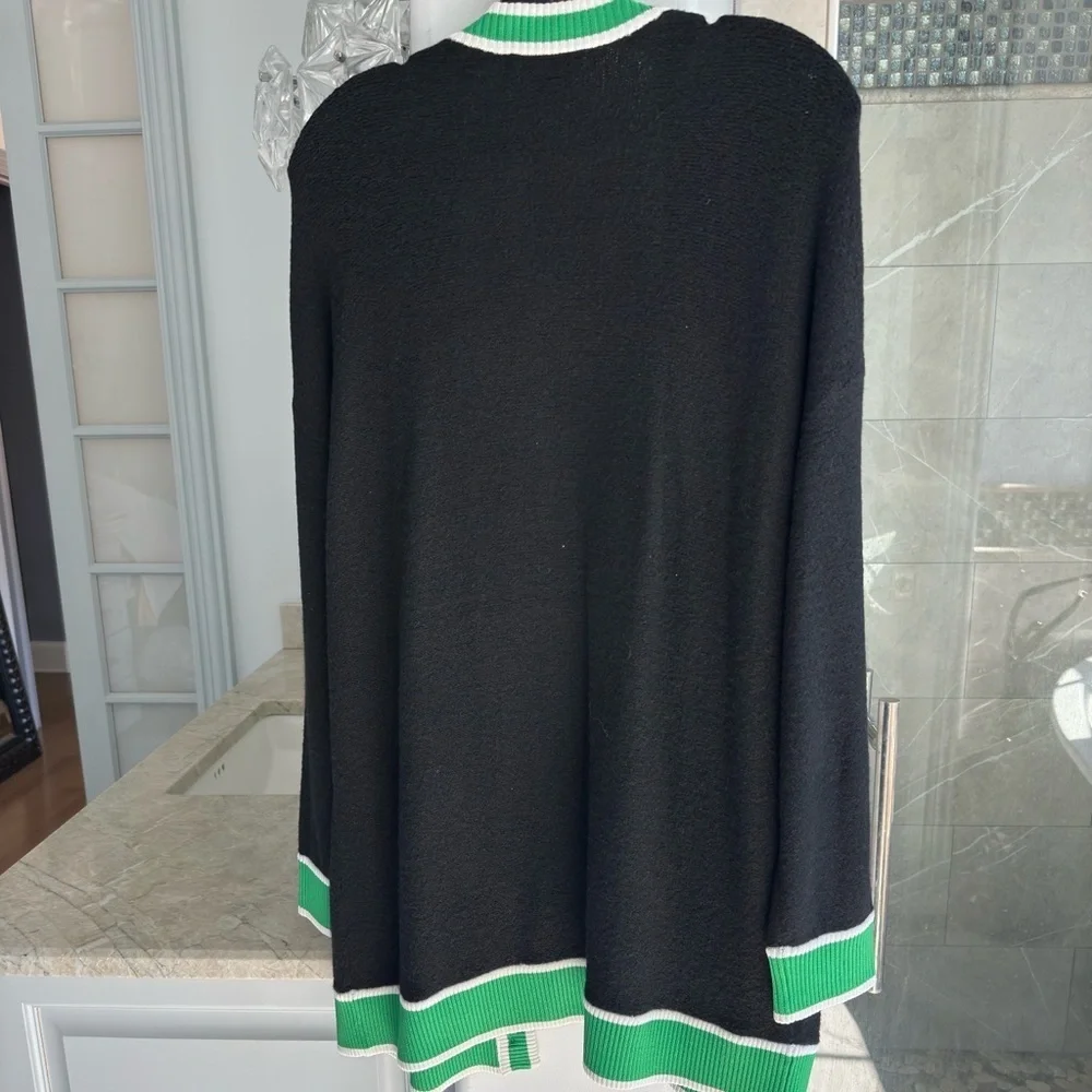 ALICE + OLIVIA BARRY OVERSIZED V-NECK CARDIGAN - Picture 10 of 10